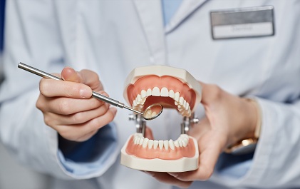 Протезирование при полном отсутствии зубов